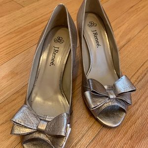 J. Renee’ peep toe